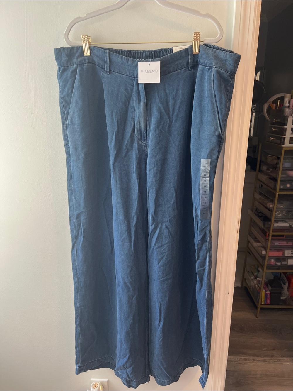 American Eagle Outfitters Wide Leg Trouser